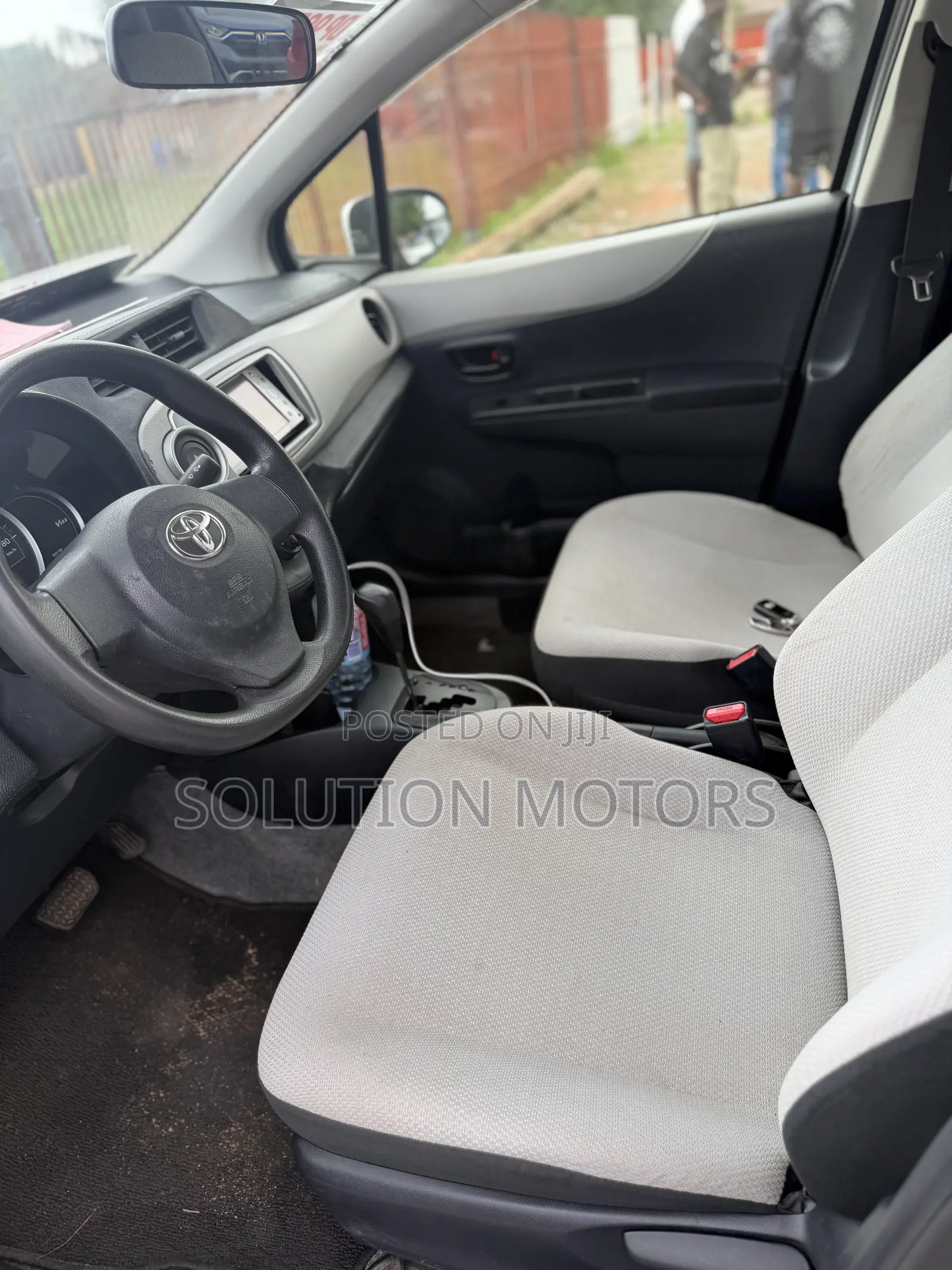 Toyota Vitz 2013 Gray