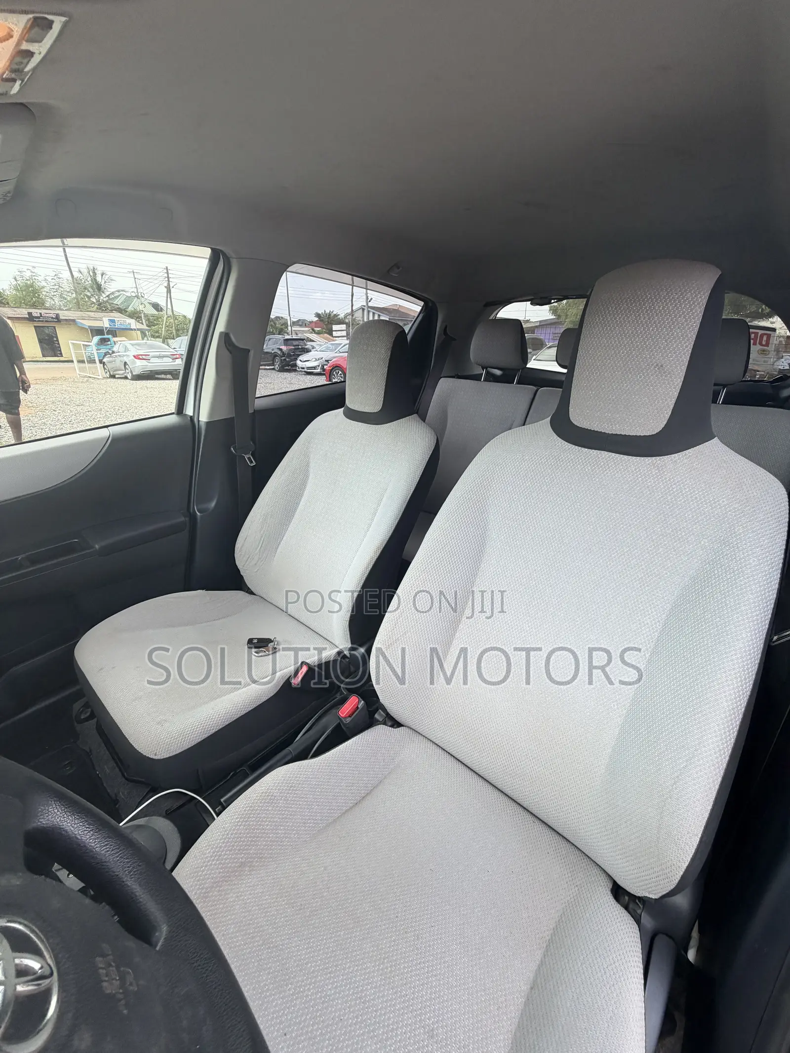 Toyota Vitz 2013 Gray