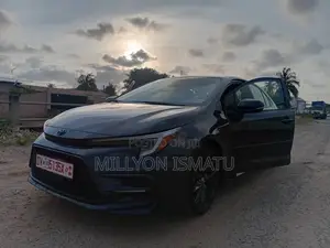 Toyota Corolla SE 2024 Gray