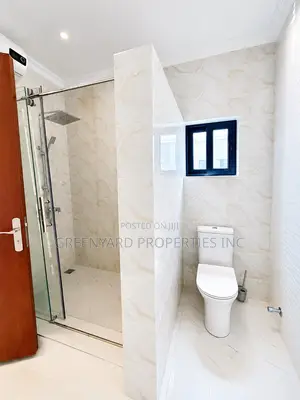 5bdrm Townhouse / Terrace in Lagos Ave, East Legon for rent
