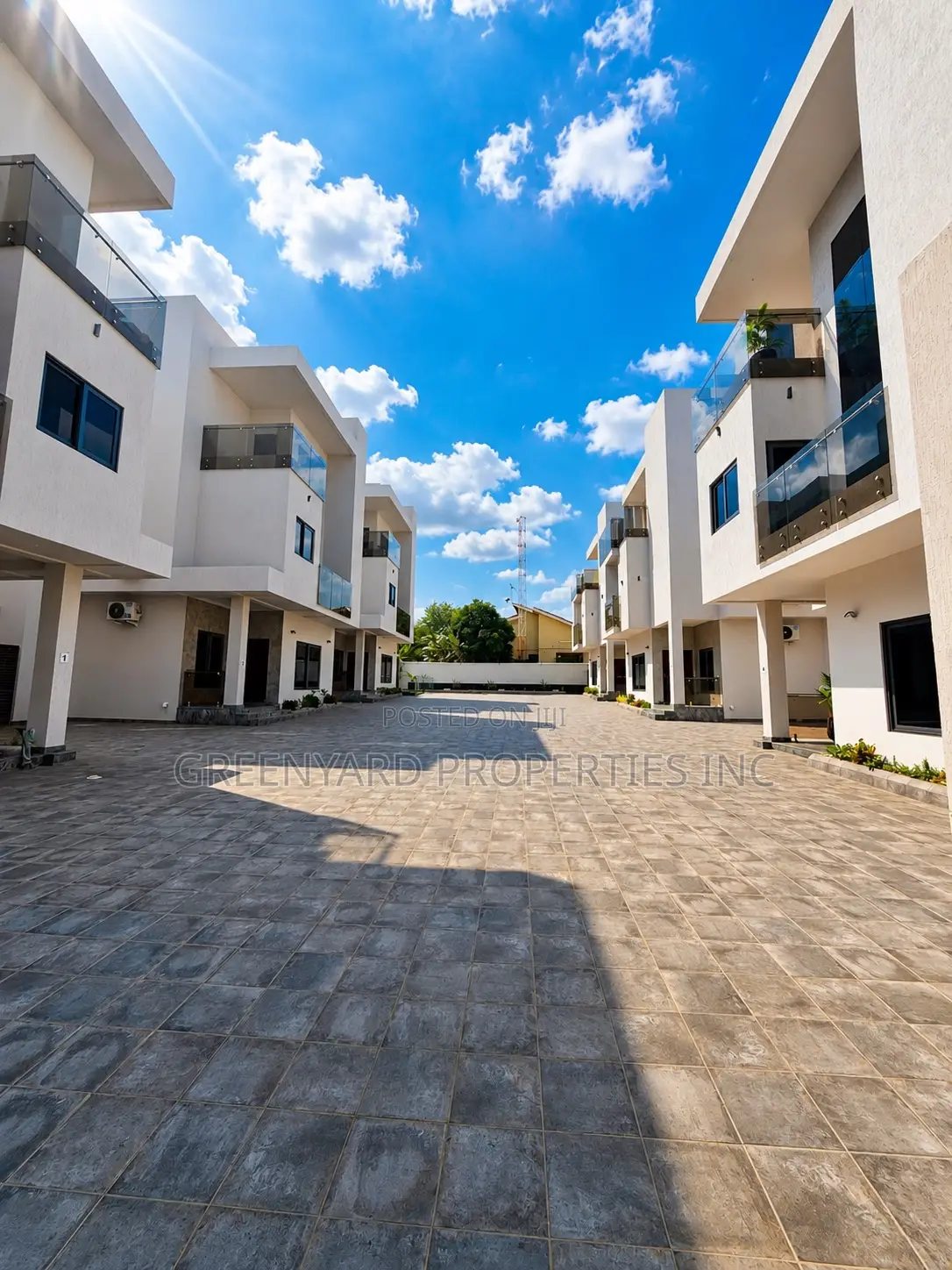 5bdrm Townhouse / Terrace in Lagos Ave, East Legon for rent