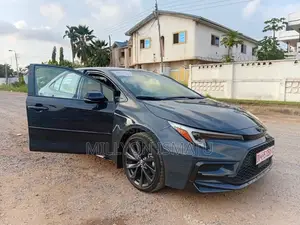 Toyota Corolla SE 2024 Gray
