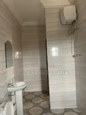 1bdrm Apartment in Madina  Upsa for rent