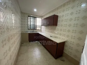1bdrm Apartment in Race Course Estates, Lapaz for rent