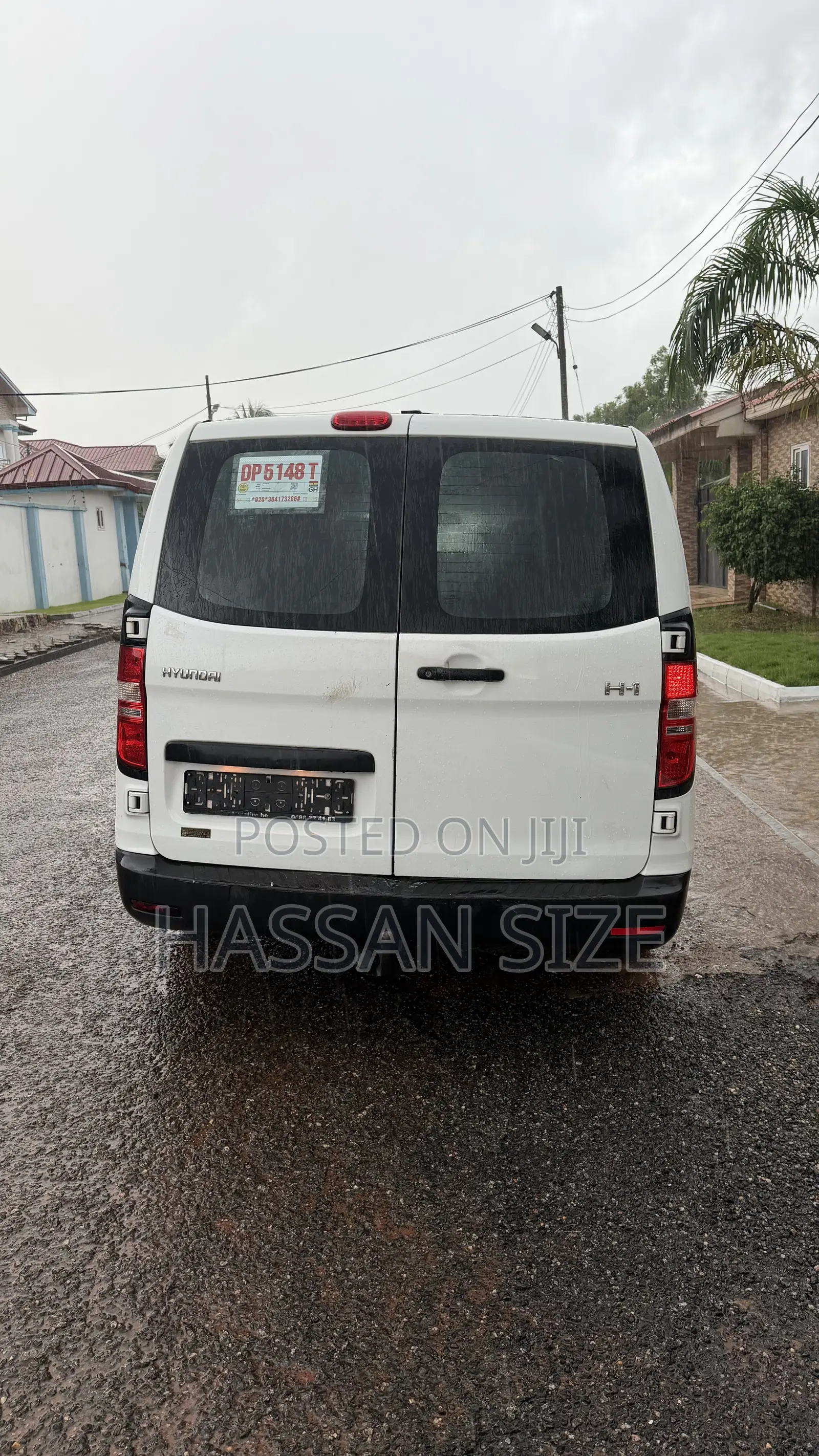 Hyundai H1 2008 White