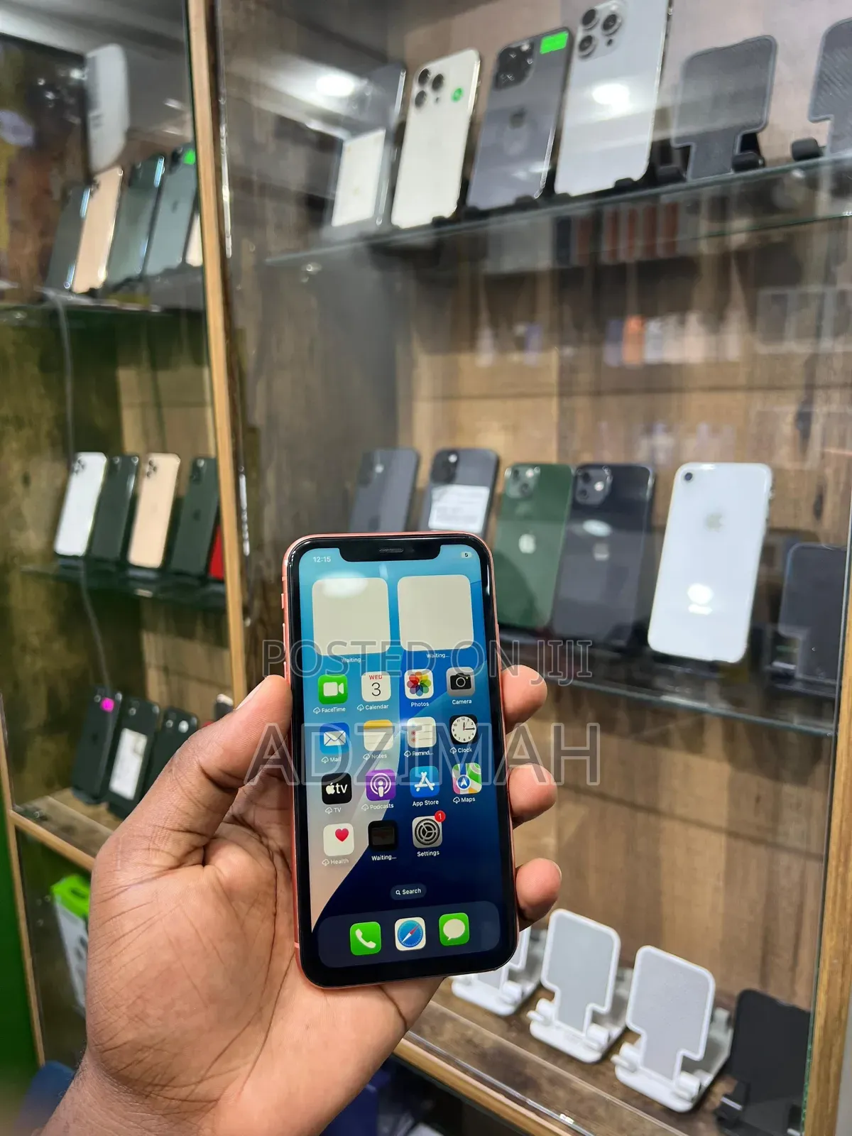 Apple iPhone XR 64 GB Red