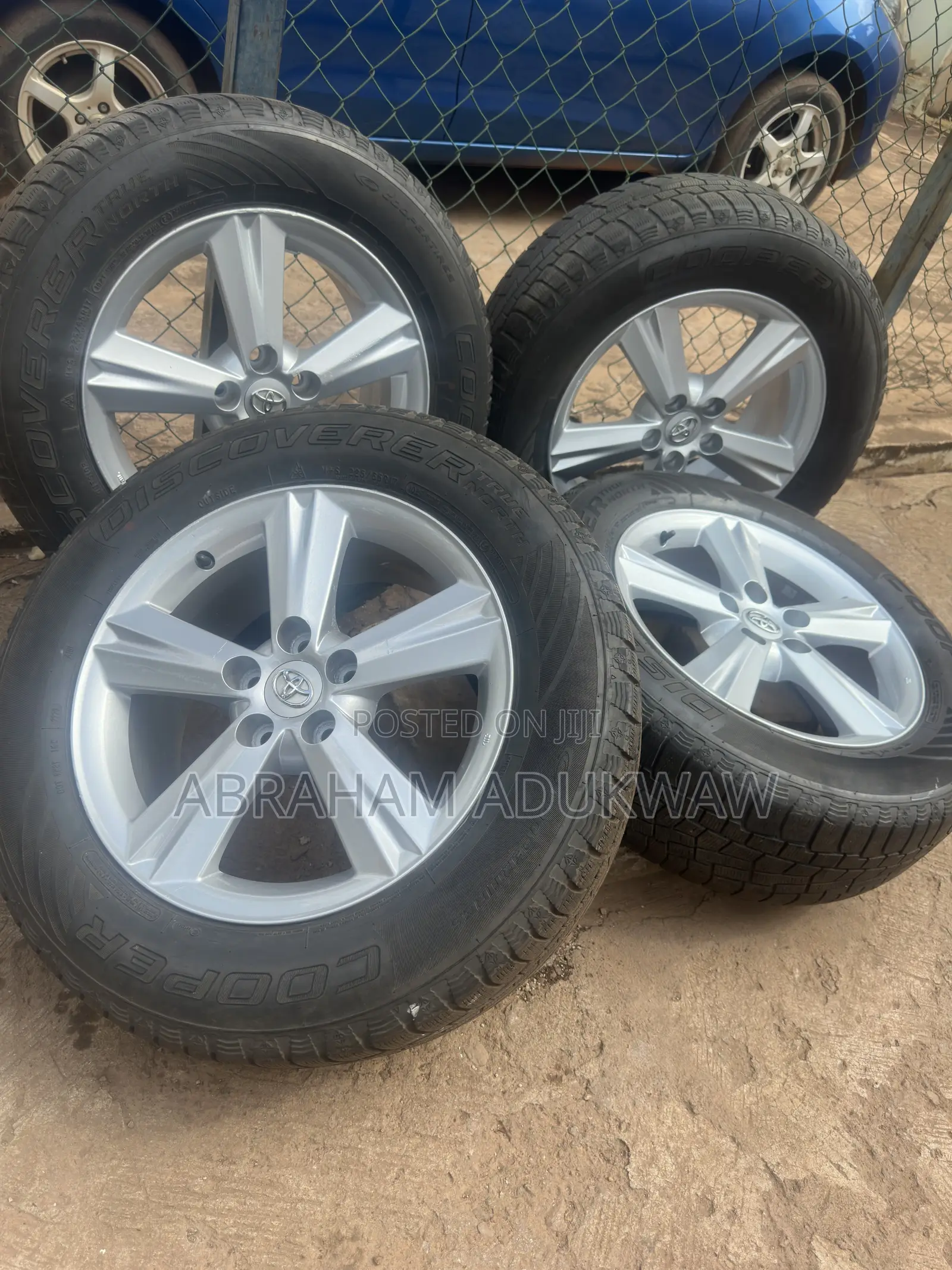 Vehicle Tires and Rims 225/65/R17