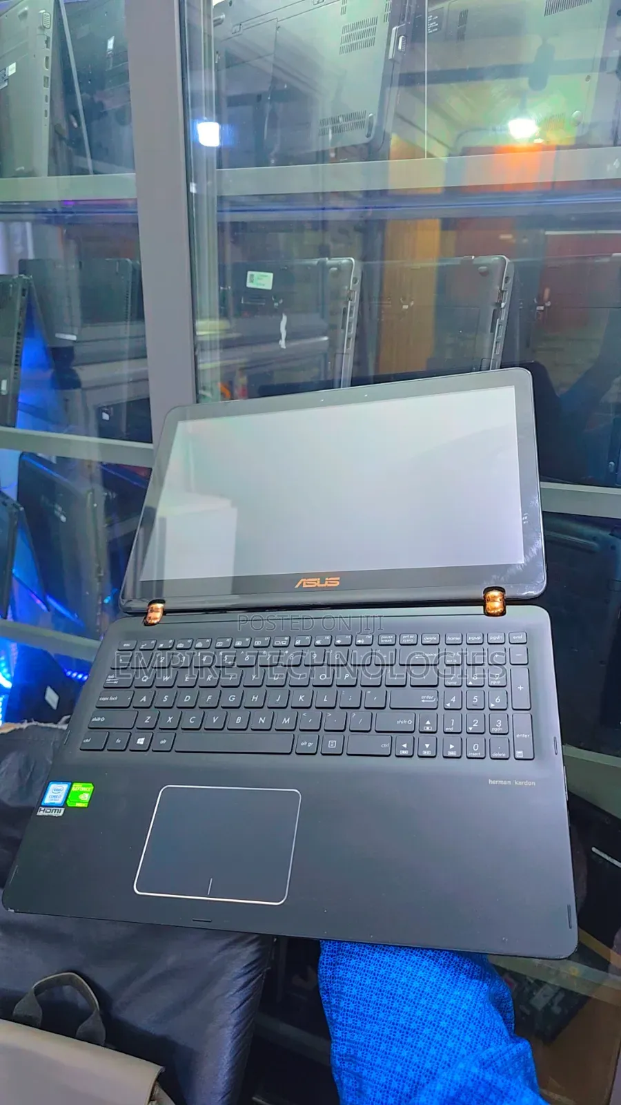 Laptop Asus UX501JW 16GB Intel Core i7 SSD 256GB