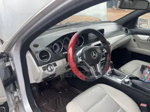 Mercedes-Benz C250 2013 Silver
