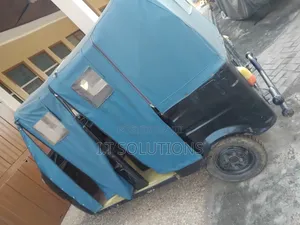 Bajaj RE 2021 Blue
