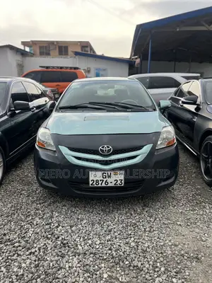 Toyota Belta 2012 Teal