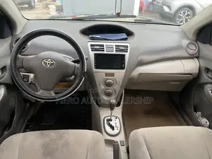 Toyota Belta 2012 Teal