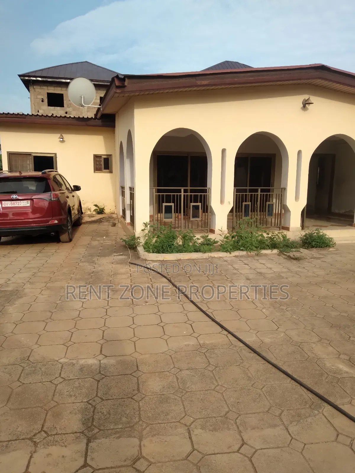 2bdrm Apartment in Ofankor for rent