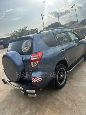 Toyota RAV4 2012 Blue