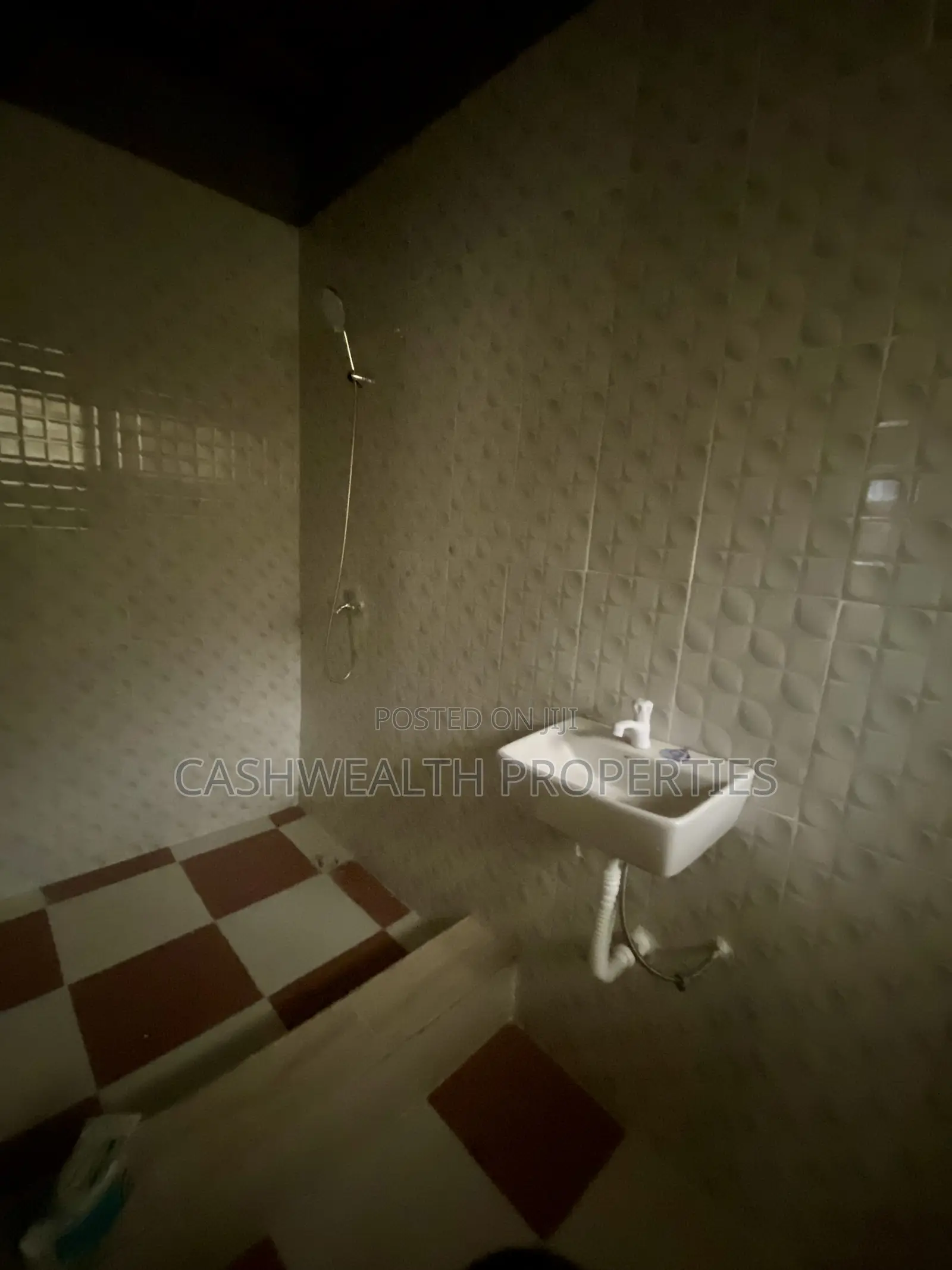 2bdrm Apartment in Pokuase for rent