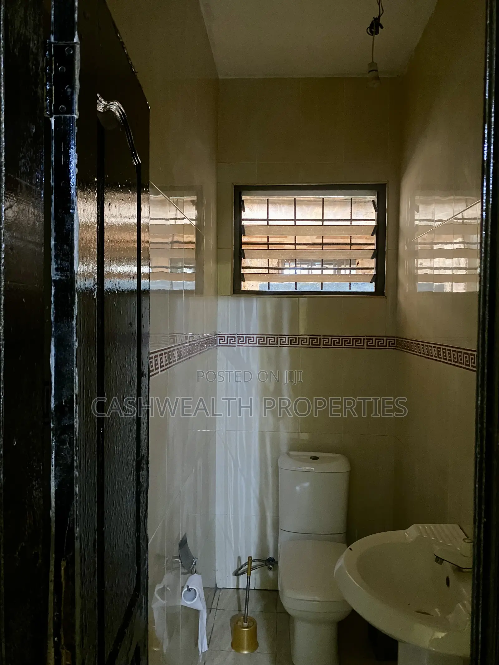 2bdrm Apartment in Pokuase for rent