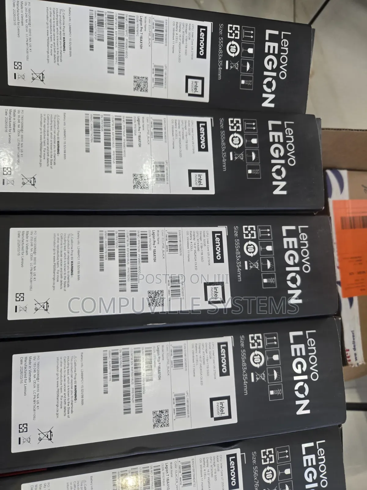 New Laptop Lenovo Legion Pro 7 32GB Intel Core Ultra 9 SSD 2T