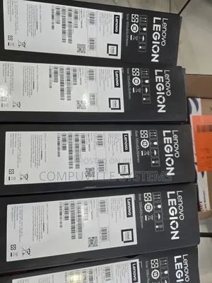 New Laptop Lenovo Legion Pro 7 32GB Intel Core Ultra 9 SSD 2T