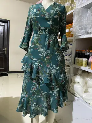 Uk Size 8 - Ladies Beautiful and Classy Dress