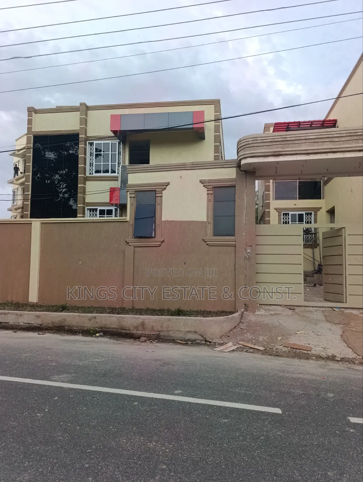 4bdrm House in Tesano Papaye for rent