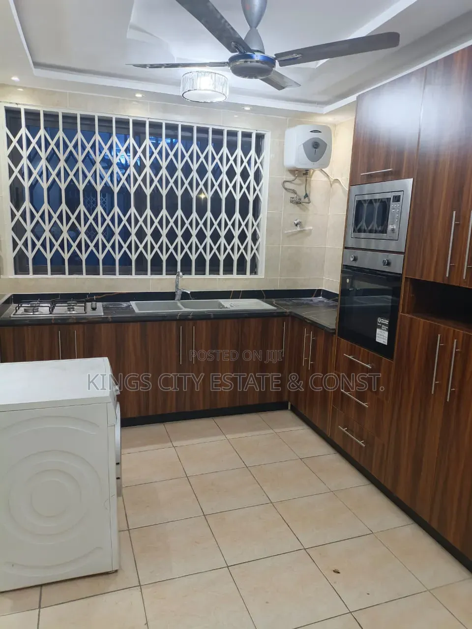4bdrm House in Tesano Papaye for rent