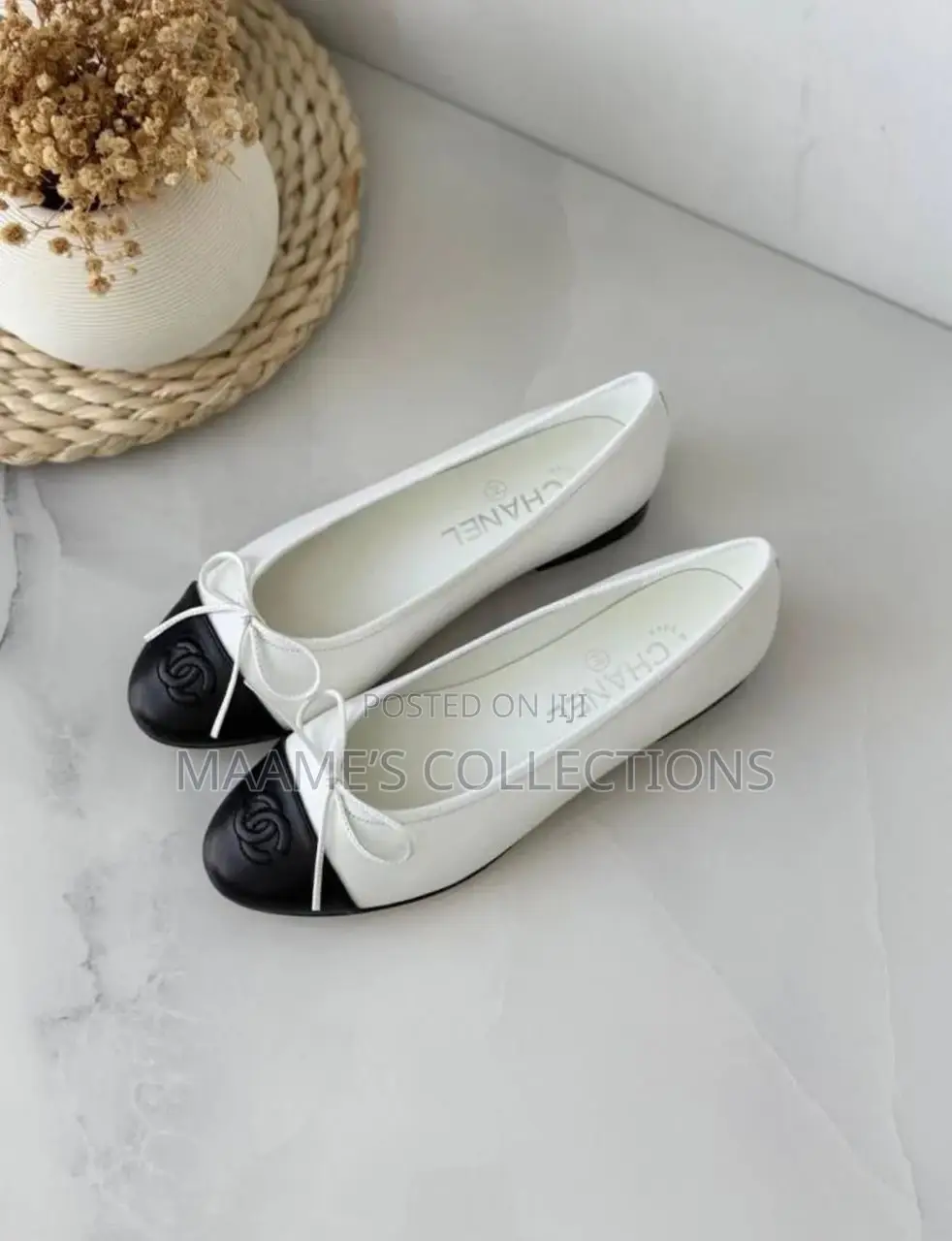 Chanel Classic Ballerina Flats Shoe. Size 37 - 42 (Comes With a Box)