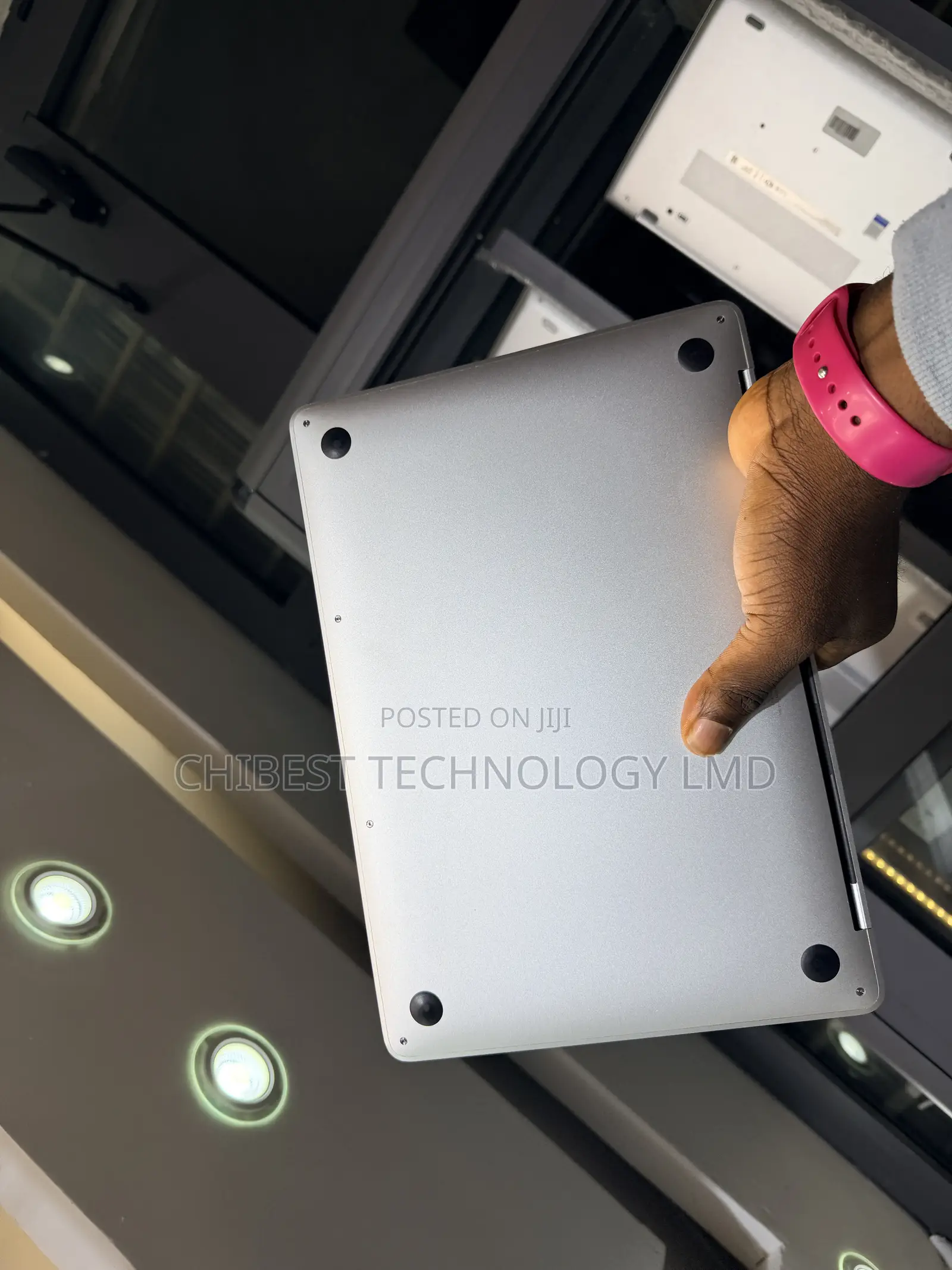 Laptop Apple MacBook Pro 2019 8GB Intel Core i5 SSD 256GB