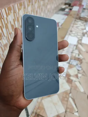 Samsung Galaxy A56 128 GB Gray