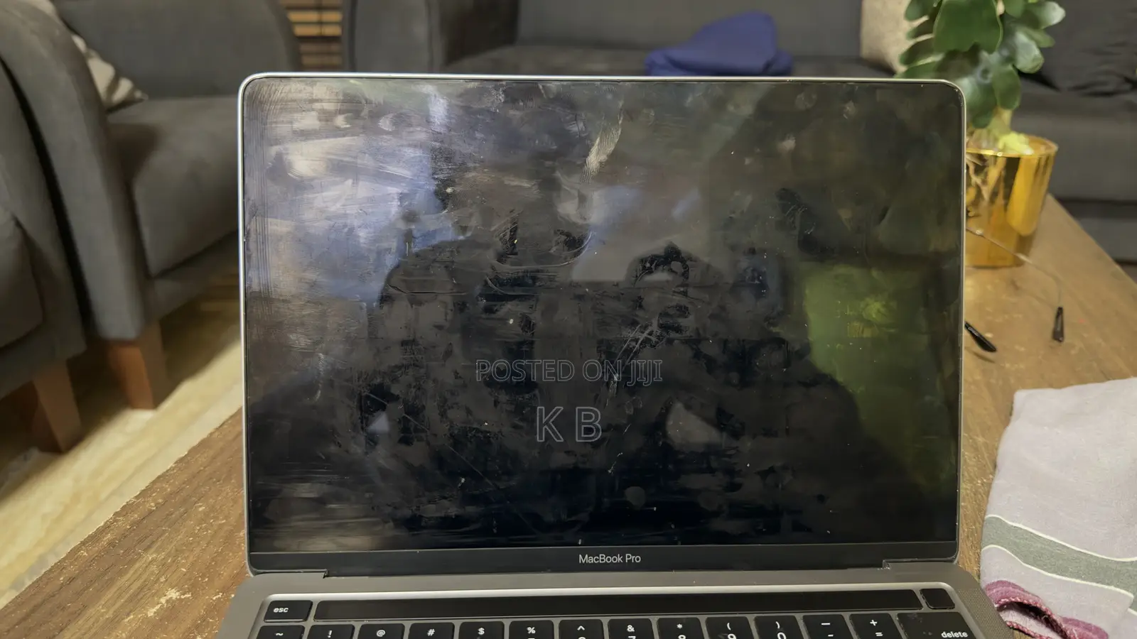 Laptop Apple MacBook Pro 2020 16GB Intel Core i7 SSD 512GB