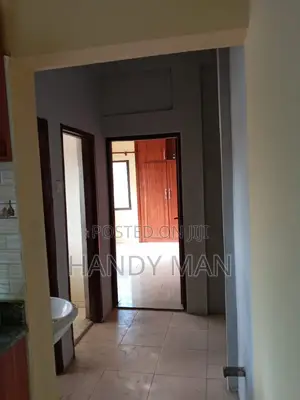 3bdrm Apartment in Rat Court, Asoredanho for rent