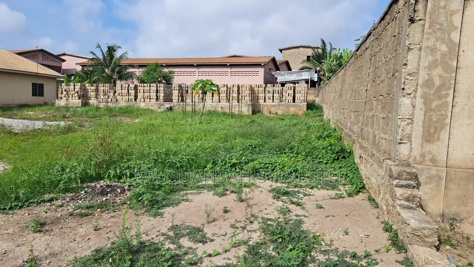 Full Plot of Land for Sale at Chirapatere Behind Addai Cutlass Factory