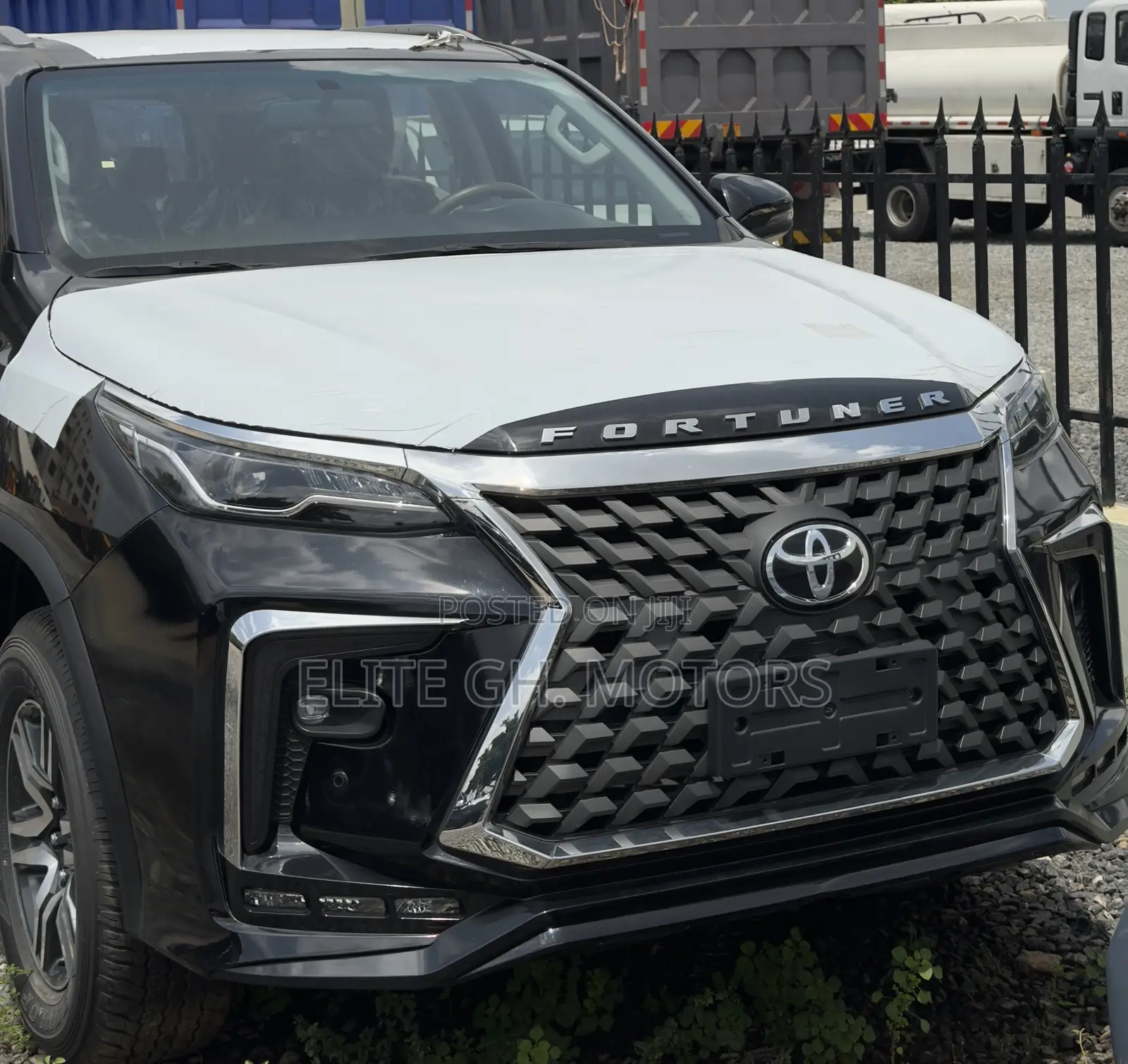 New Toyota Fortuner 2025 Black
