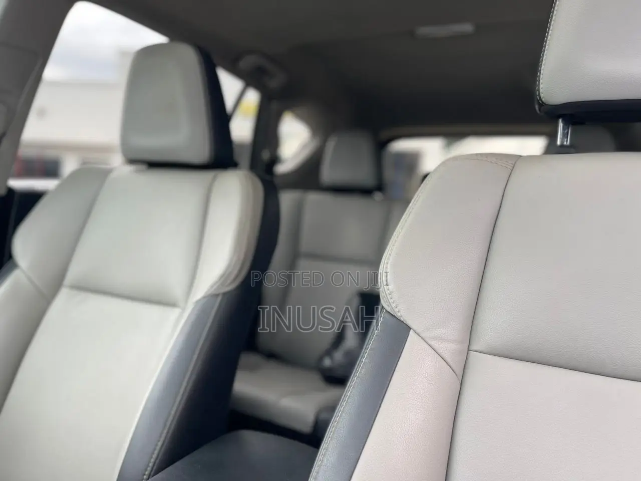 Toyota RAV4 XLE 4dr SUV AWD (2.5L 4cyl 6A) 2018 Black