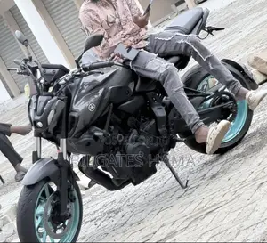 Yamaha 2024 Black