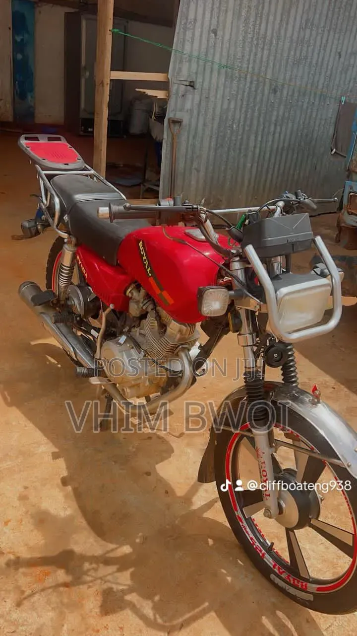 Royal RY125 2025 Red