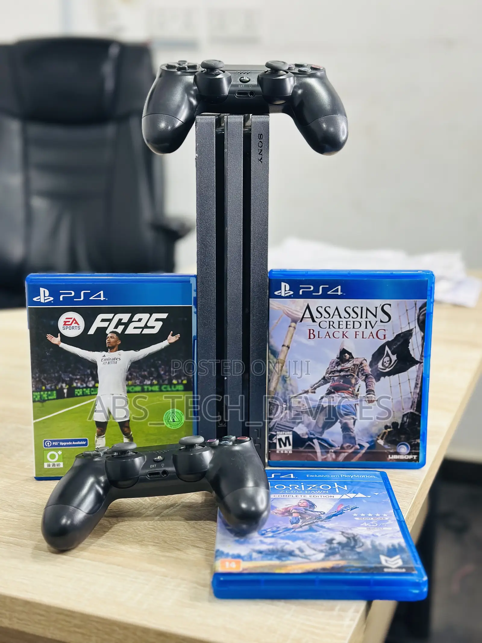Ps4 Pro Gaming Console