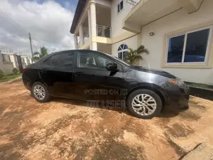 Toyota Corolla LE Eco (1.8L 4cyl 2A) 2019 Black