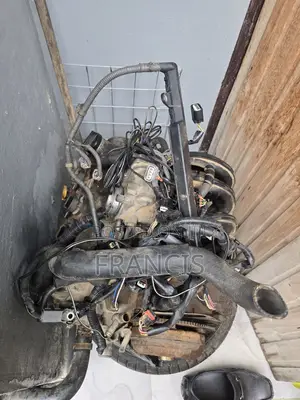 Toyota Vitz Ghana Use Engine