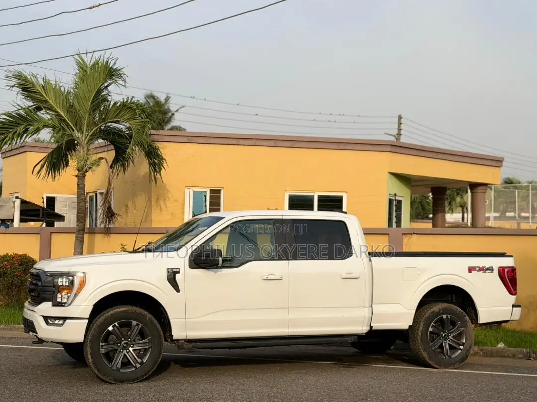 Ford F-150 XLT 2022 White
