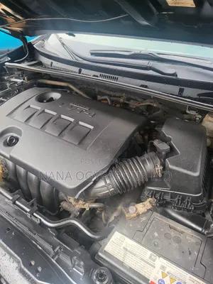 Toyota Corolla XSE 4dr Sedan (1.8L 4cyl CVT) 2017 Black