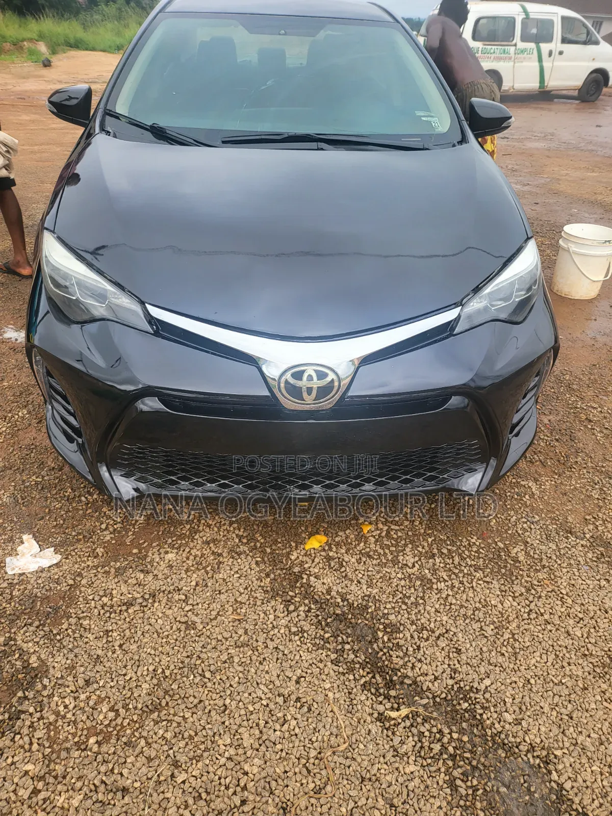 Toyota Corolla XSE 4dr Sedan (1.8L 4cyl CVT) 2017 Black