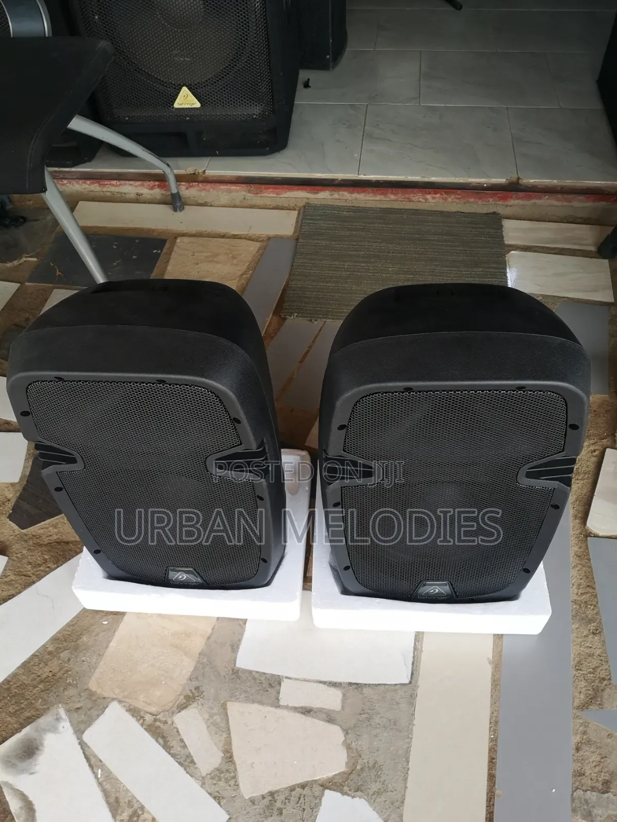 Behringer Pk110a Active Loudspeakers