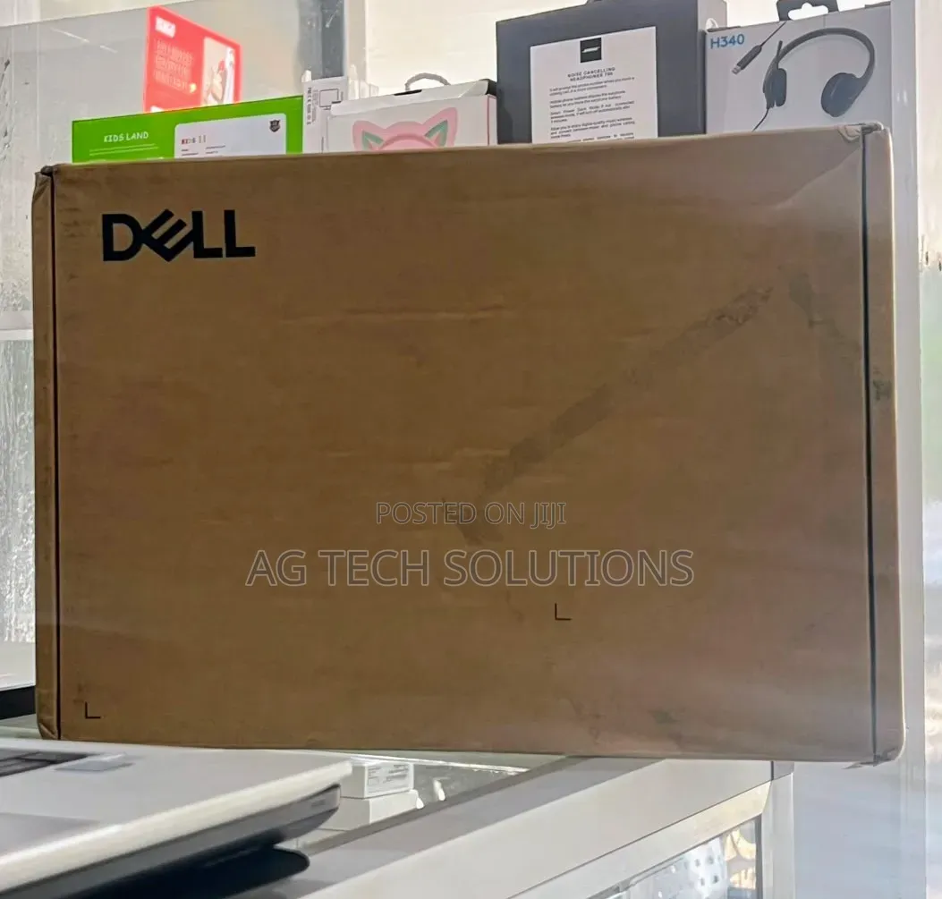 New Laptop Dell 8GB Intel Core i5 SSD 256GB
