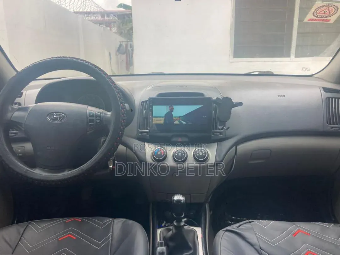 Hyundai Elantra Blue 2010 Beige