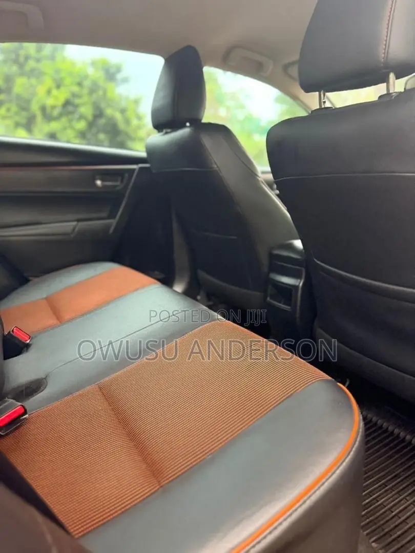 Toyota Corolla 2018 Black