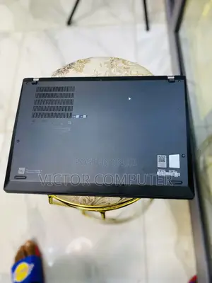 Laptop Lenovo ThinkPad T14s G4 16GB Intel Core i5 SSD 512GB