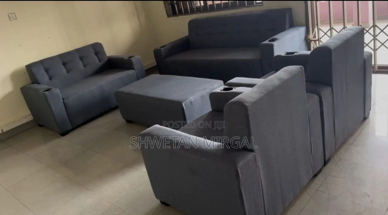 Sofa Used Hardly 4-5 Months