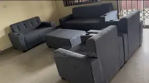 Sofa Used Hardly 4-5 Months