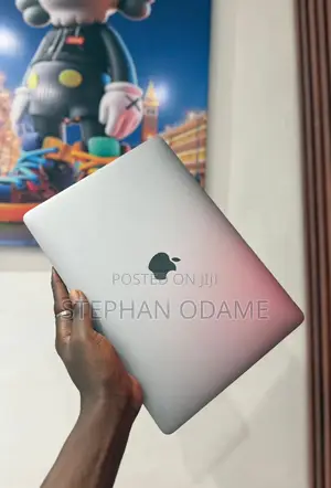 New Laptop Apple MacBook Pro 2019 16GB Intel Core 5 SSD 512GB
