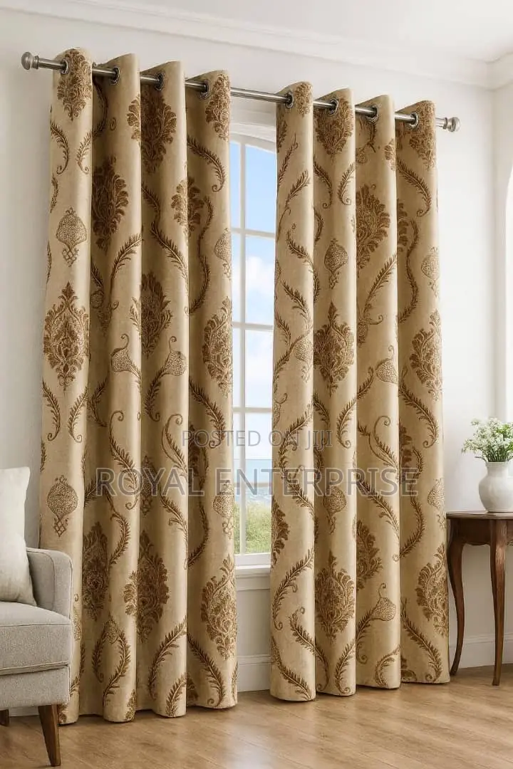 Sunblock Curtains: Shadesaver ( Width 4.5 Feet/ Length 8. 5 Feet )